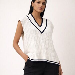 FRENCH CONNECTION Mozart Cable Knit Cricket Vest XL